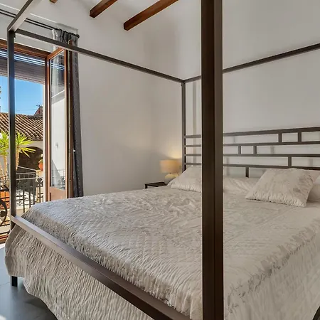 ゲストハウス Casa Rabat 4*